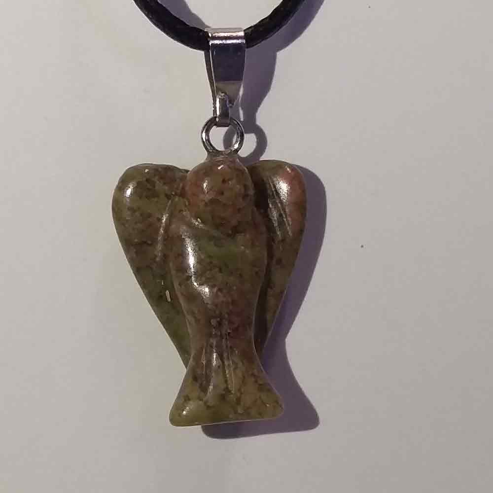 Pendentif ange en pierre naturelle - Association Médiumnité & Magnétisme